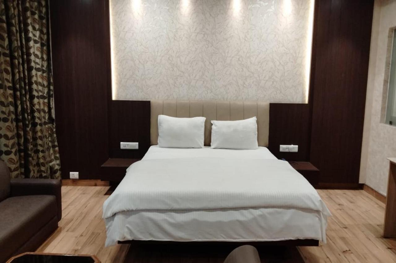 Hotel Park Regency Gorakhpur Exteriér fotografie
