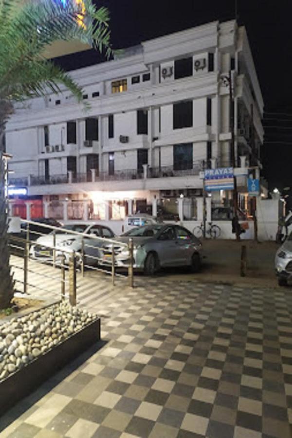 Hotel Park Regency Gorakhpur Exteriér fotografie