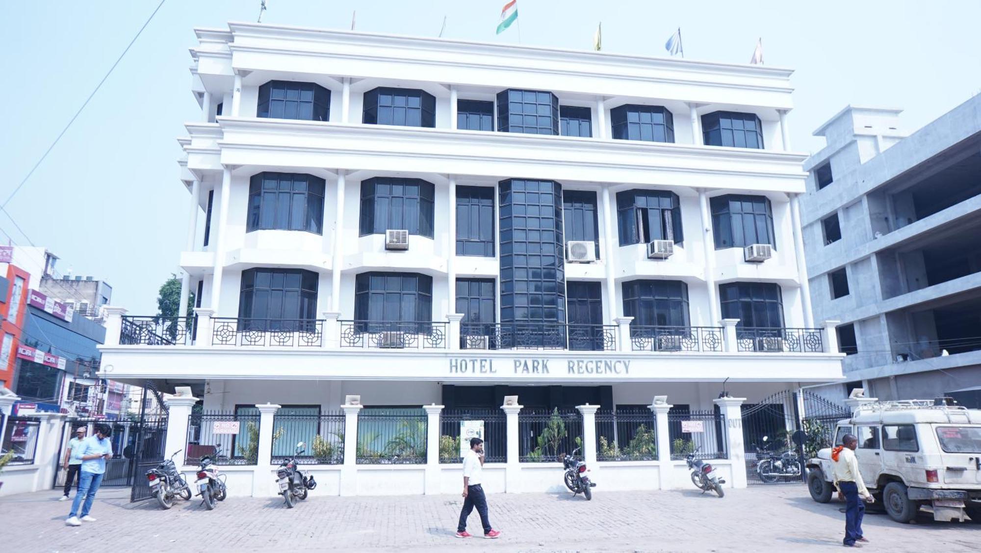 Hotel Park Regency Gorakhpur Exteriér fotografie